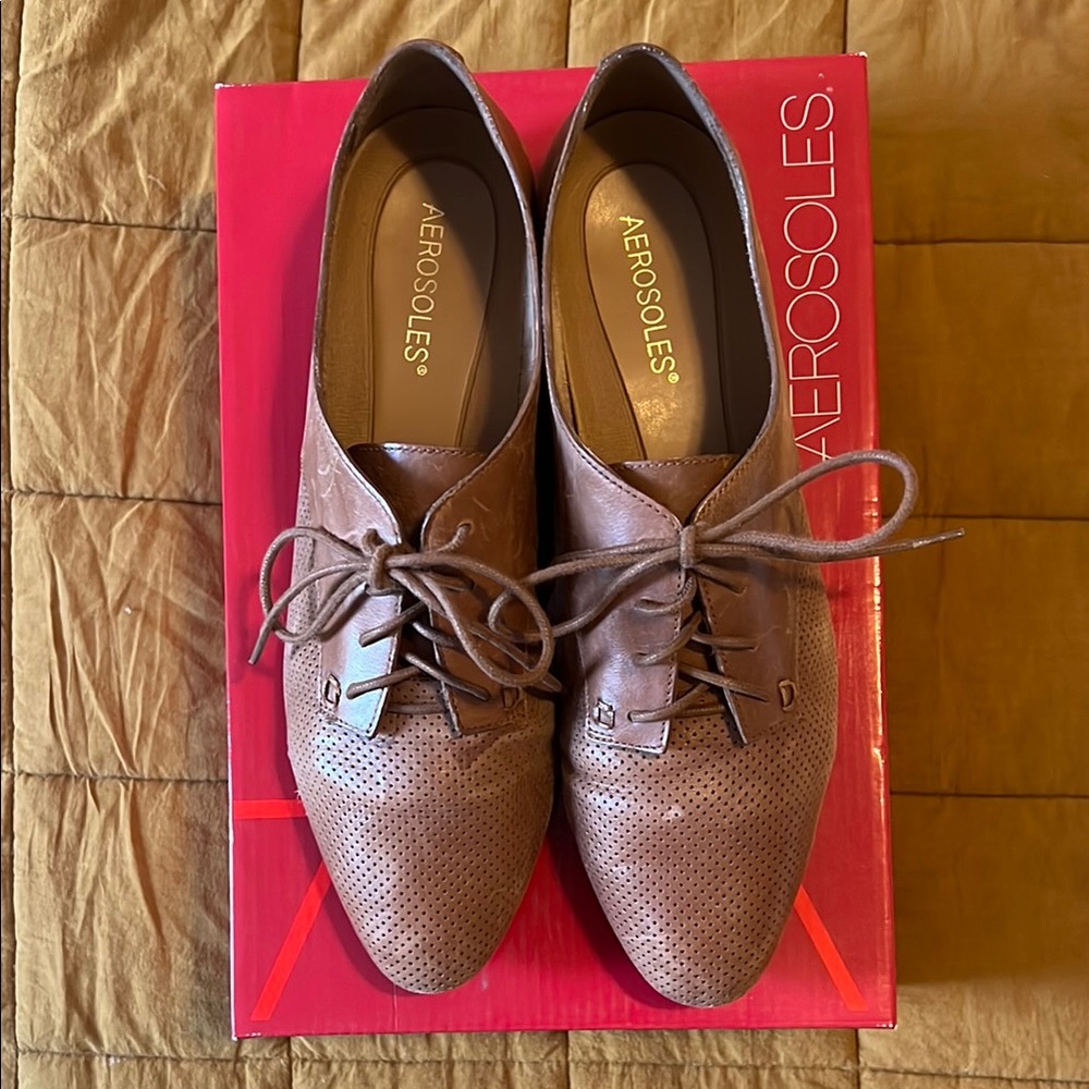 AEROSOLES Knockout, Dark Tan Leather, size 9 1/2